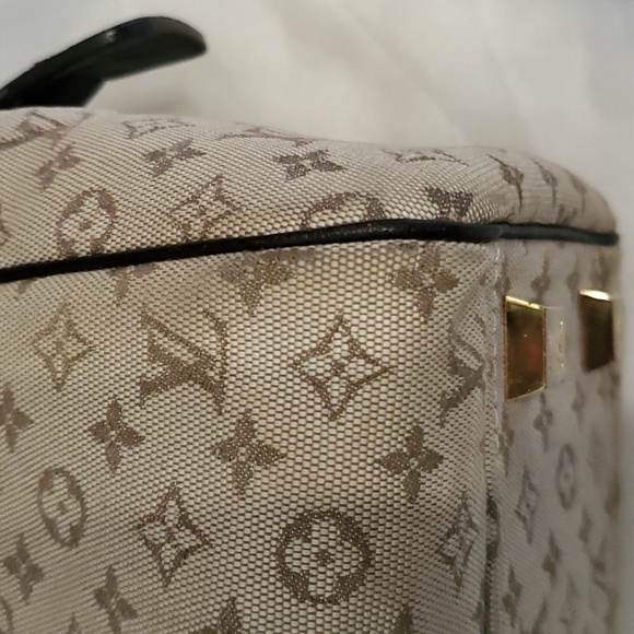 LV Monogram Josephine PM Shoulder Handbag - Picture 11 of 16